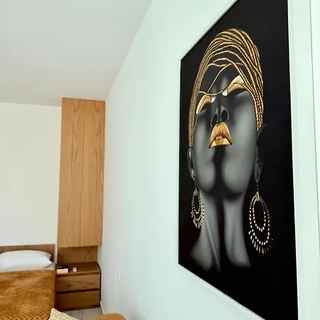 דירה Sunset & Sage Santorini הימארה