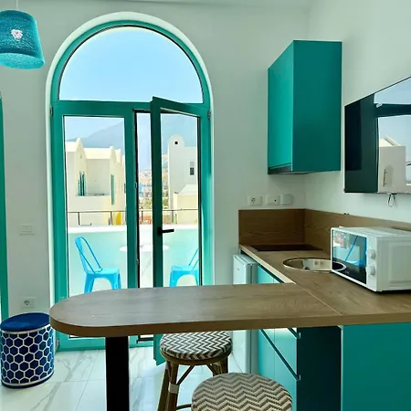 Sunset Studio Santorini 5 Minutes Walking From The Sea Free Paking *