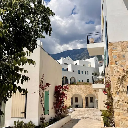Daire Sunset Santorini 5 Minutes Walking From The Sea Free Paking *